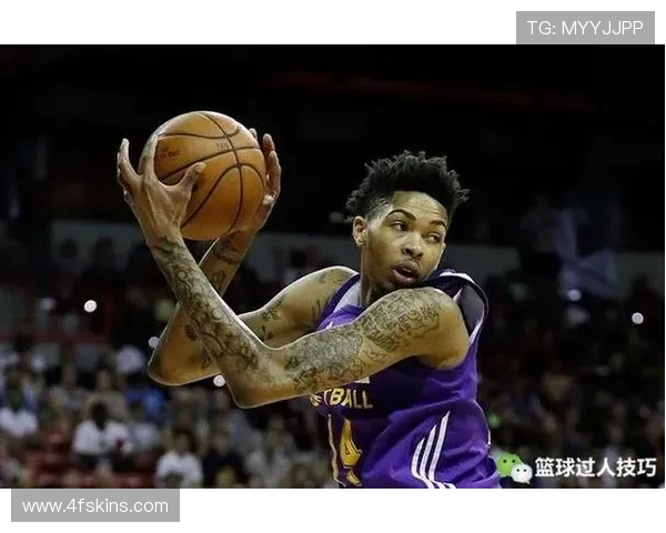 💡早报:转会肥皂剧继续上演 豪门博弈球星动向悬念再起